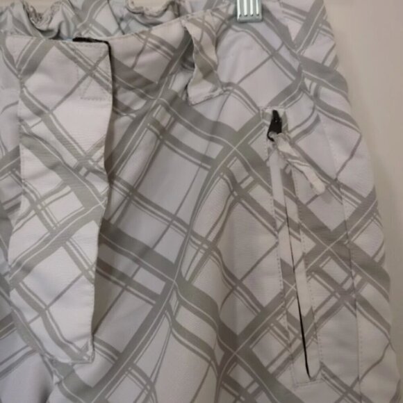 Gotcha Women's Snowboarding/Ski Pants, Sage Green And White, Size XS - Picture 3 of 5